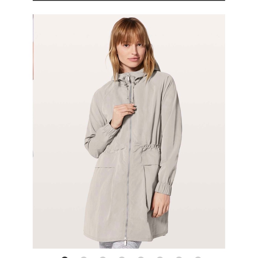 Lululemon Here to Move Jacket Women 4 Grey‎ Long Hooded Parka Rain Windbreaker